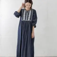 アーバンリサーチ クロス刺繍デニムワンピース