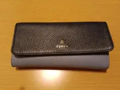 FURLA 長財布 黒/青 レザー