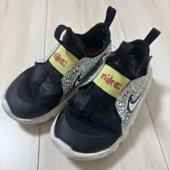 Nike 15センチ 子供　スニーカーブラック/ホワイト
