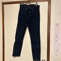 Item thumbnail for item 32694bf9-aebb-4c51-afa7-df28069f3057