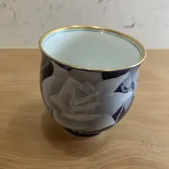 Item thumbnail for item bad2ac33-5caf-4918-b79a-88f31f87bf6c