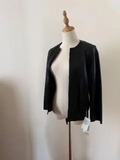 Item thumbnail for item fc8ae10c-ff01-429f-96c2-de5f676381a6