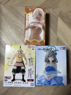 【新品未開封】フィギュア3個まとめ売りのサムネイル