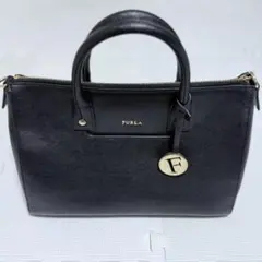 ハンドバッグ　FURLA ブラック
