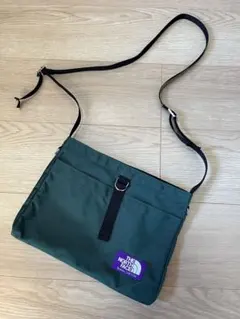 極美品 the north face サコッシュ ダークグリーン