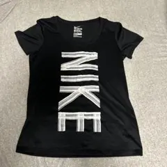 【美品】NIKEレディースDRI-FIT TシャツXLサイズ　デカロゴ