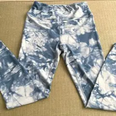 エメラルドグリーン　ヨガパンツ