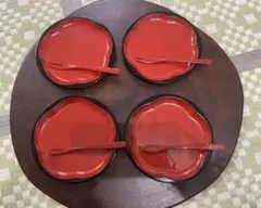 【フォーク付】　銘々皿 朱 4枚セット 14センチ位　　和菓子 塗り