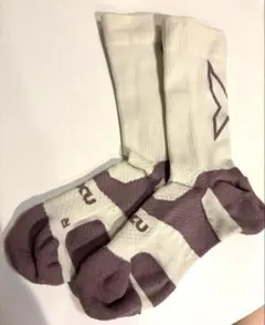 2XU コンプレッションソックス ホワイト パープル