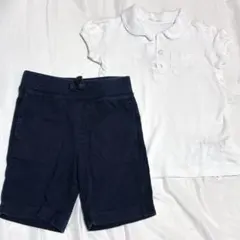 白ポロシャツと紺短パンセット
