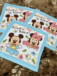 Disney ガーゼハンドタオル　ベビーミッキー　ベビーミニー