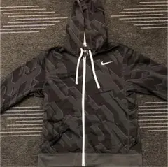 NIKE ナイキ パーカー値下げしました！