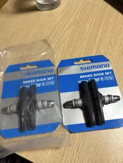 シマノ　Vブレーキシュー×2