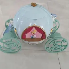 ⭐️ディズニー シンデレラ　コレクション 置き物 かぼちゃの馬車　まとめ売り Amazon | ディズニー トミカ(ビークルコレクション）ぼちゃの