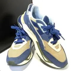 【値下げ】希少　PUMA✖️メゾンキツネ　刺繍レザースニーカー23cm プーマ×メゾンキツネがかわいすぎて頭抱えるレベル。今しかGET