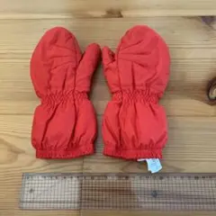 patagonia キッズ用 赤いミトン