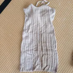 ベージュ ケーブル編み キャミワンピース