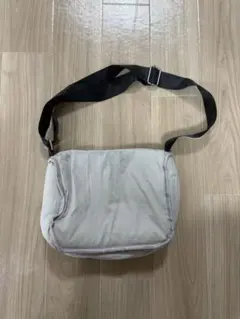 軽量 ショルダーバッグ グレー