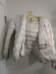 MONCLER ホワイト ダウンジャケット