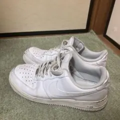 NIKE AIR FORCE 1 ホワイト 26.5cm スニーカー