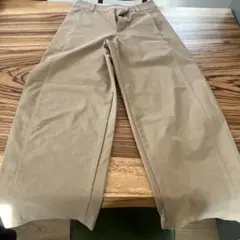 UNIQLO Mサイズ チノパン