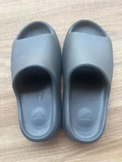 K*N様 最終値下 adidas YEEZY SLIDE Onyx サンダル30 - メルカリ