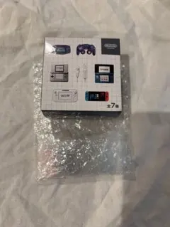 ニンテンドーミュージアム ゲームハードキーホルダー 1BOX