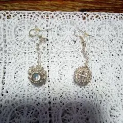 フックシルバー ボール型クリスタルピアス