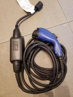 ★送料無料★トヨタ純正 充電ケーブル 100VプリウスPHV ハリアー RAV4 ☆送料無料☆トヨタ純正 充電ケーブル 100VプリウスPHV ハリアー RAV4