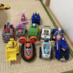 パウ・パトロール ミニカーセット 11台