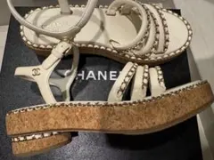 美品！CHANEL サンダルのサムネイル