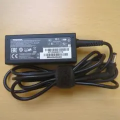 TOSHIBA ACアダプタ PA5177U-1ACA PA-1450-59