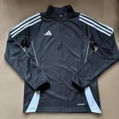 adidas AEROREADY 黒