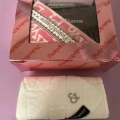 Pinky&Dianne ポーチ　タオルハンカチ　③点セット　ピンキー＆ダイアンのサムネイル