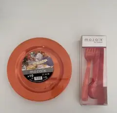 新品　未開封　mozaik モザイク　オレンジプレート10枚とカトラリーセット