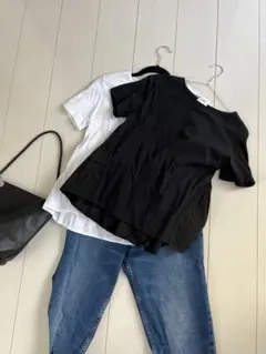 GU半袖Tシャツ Mサイズ フリル付き　美品 カットソー フレアトップス 2枚