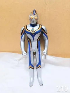 ウルトラ怪獣 ニセウルトラマンダイナ 約16cm ソフビ キングザウルス 特撮