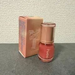 fweeフィー 3Dボリューミンググロス　バニラ30%