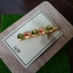 ｃ11押し花レジンのヘアクリップです。