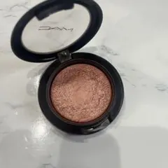MAC エクストラ ディメンション ブラッシュ ハッシュドトーン チークのサムネイル