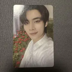 WayV シャオジュン トレカ 白色定格 Black ver. 威神V - メルカリ
