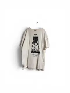 BoTT グラフィックプリント Tシャツ ベージュ - メルカリ