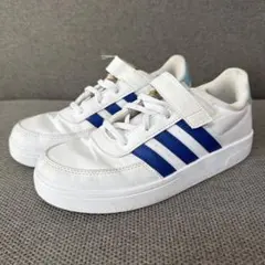 adidas ホワイト キッズスニーカー 21.5cm