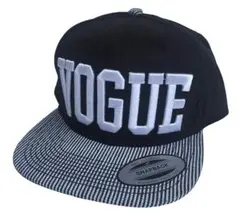 YUPOONG ユーポン VOGUEロゴ スナップバックキャップ