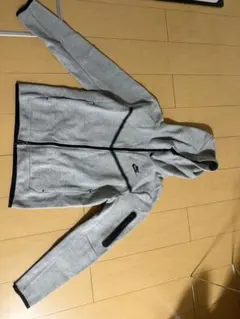 Nike フード付きジャケットとパンツセット S