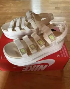 Item thumbnail for item 0985606f-38a2-4ee7-bd7c-b0c0871763c6