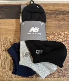 新品　ニューバランス　メンズ靴下　くるぶし26〜28㎝　3足 刺繍