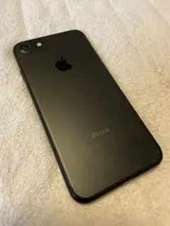 Apple iPhone 7 ブラック 本体