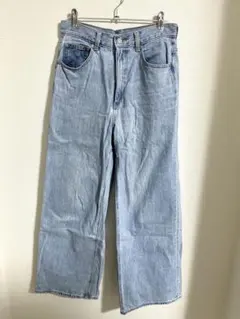 【GU】ライトブルー ストレートデニム