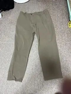 ユニクロ チノパン